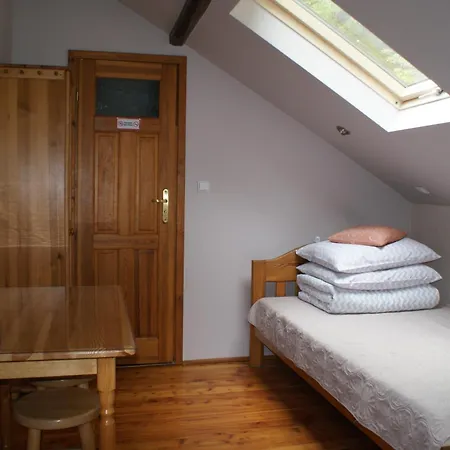Dom W Kwiatach Séjour chez l'habitant Ojcow