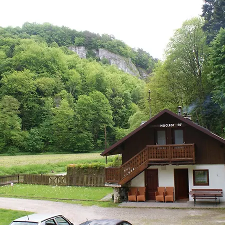 Dom W Kwiatach